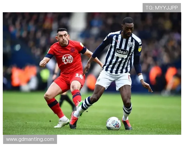 围绕西布罗姆维奇俱乐部的历史传承与现代转型深度解读全景呈现探