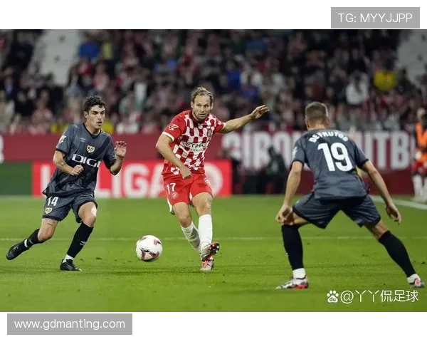 巴列卡诺俱乐部迎来新赛季挑战，阵容调整与目标定位备受关注