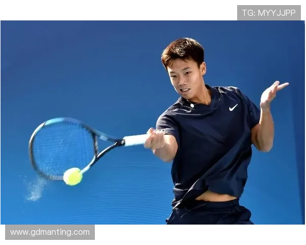 新赛季网球巡回赛激战正酣中国选手表现亮眼引关注成绩突出未来可期