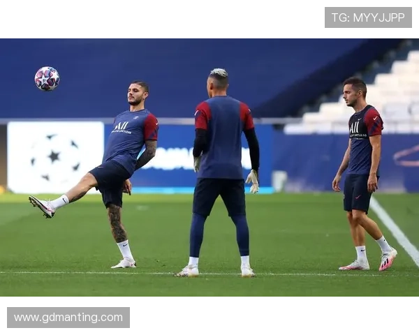 欧洲豪门激战正酣新星崛起多线赛场鏖战改写本赛季足球格局新篇章